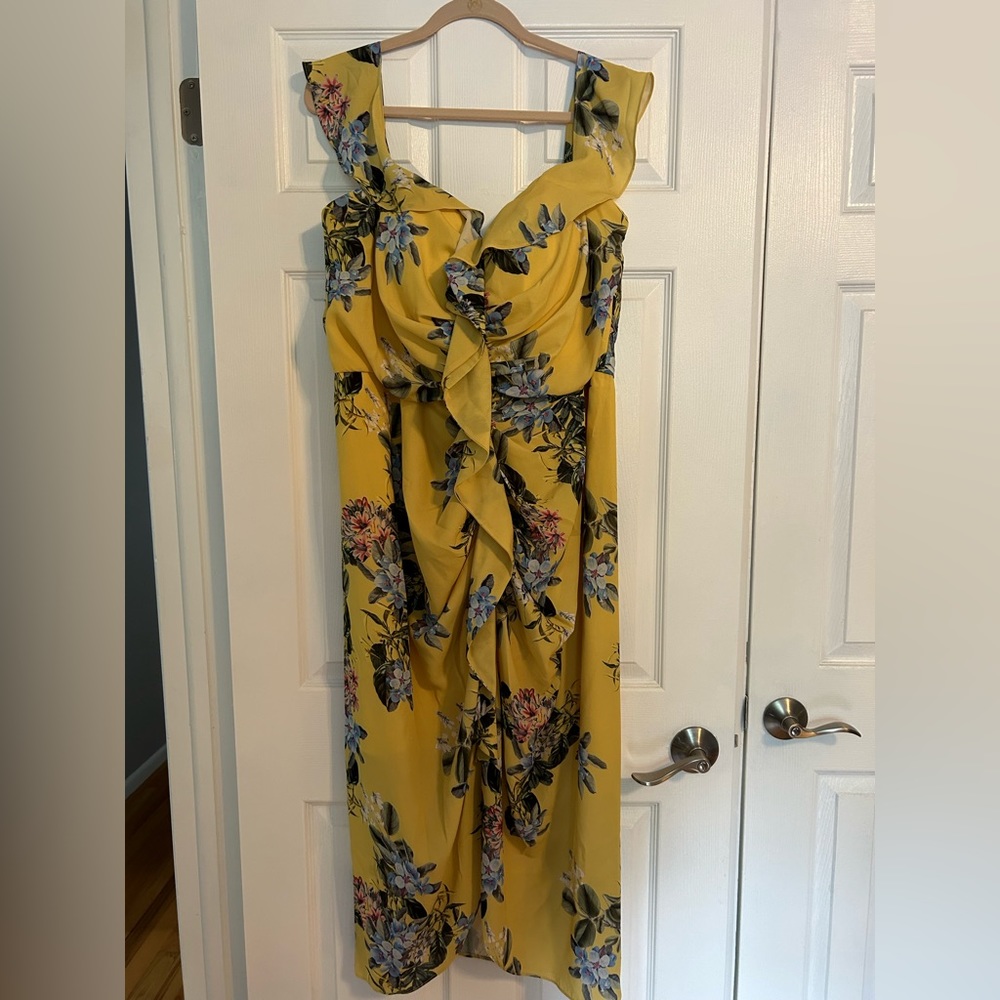 NWT! City Chic Dress